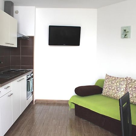 Apartment Maja Krk Town Dış mekan fotoğraf