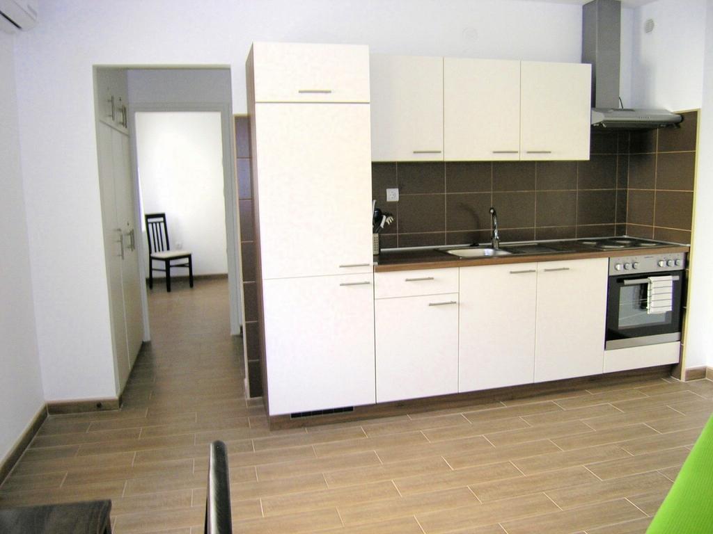 Apartment Maja Krk Town Oda fotoğraf