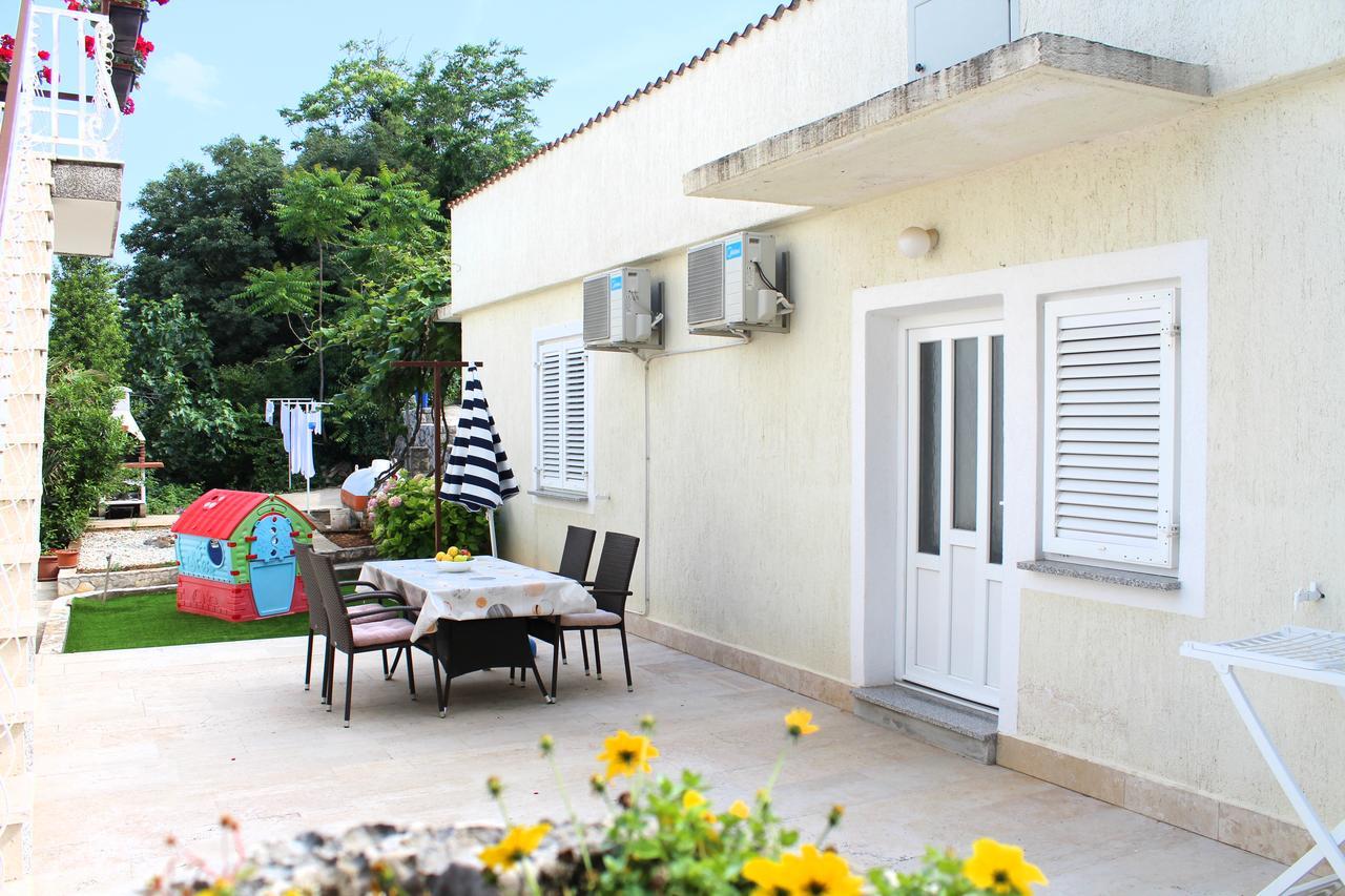 Apartment Maja Krk Town Dış mekan fotoğraf